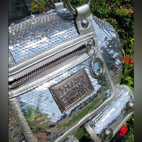 Rare Coach Poppy Limited Edition Silver Sequin Spotlight Tote Bag Good Cond - Picture 9 of 14